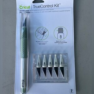 Cricut TrueControl Kit with Blades
